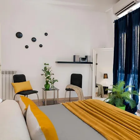 Apartment Grotte&grottino, 2 Next Door Apt In Campo De Fiori