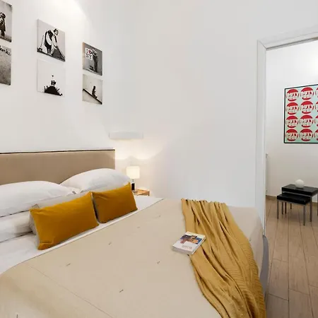 Apartment Grotte&grottino, 2 Next Door Apt In Campo De Fiori *