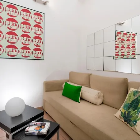 Grotte&grottino, 2 Next Door Apt In Campo De Fiori