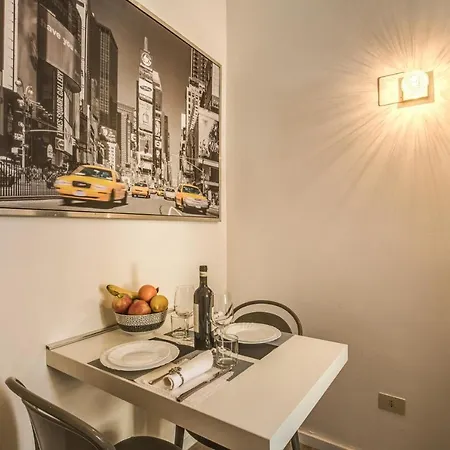 Grotte&grottino, 2 Next Door Apt In Campo De Fiori * Rome