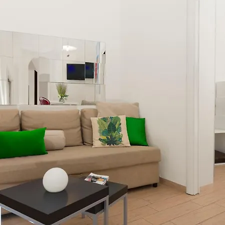 Apartment Grotte&grottino, 2 Next Door Apt In Campo De Fiori Rome